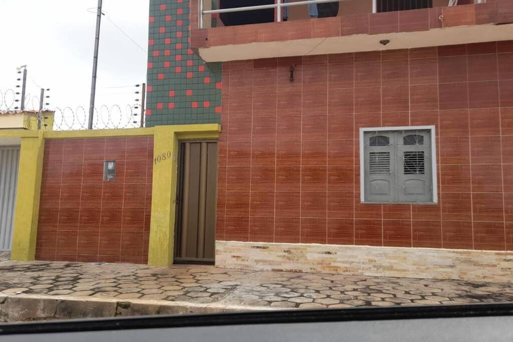 Casa Praiana - Agradavel E Confortavel Ambiente Com Ar-condicionado *
